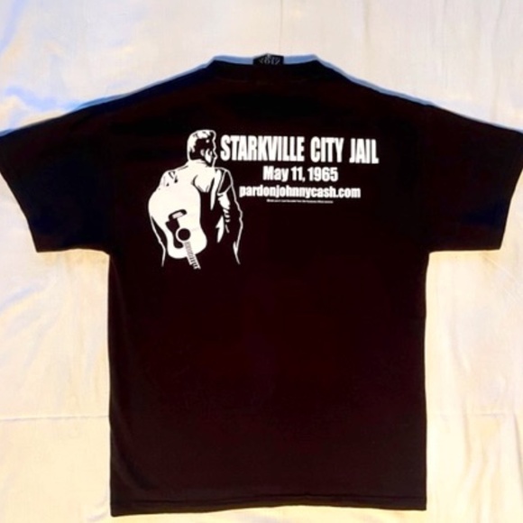 Zion Other - RARE Johnny Cash T-Shirt Sz Medium​​​​​​​​